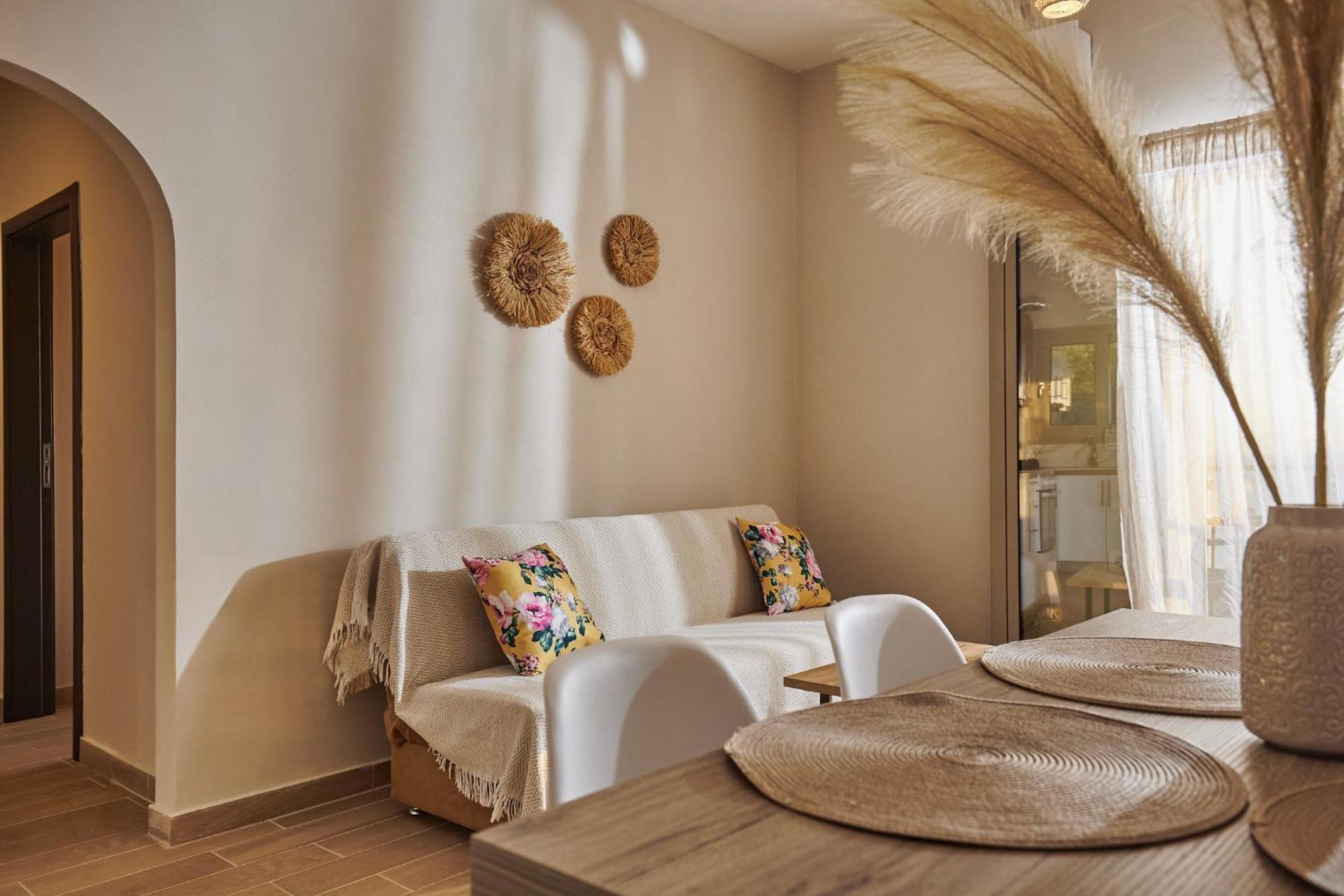 Pelagaki Sunrise Apartments Orthoniai Ngoại thất bức ảnh